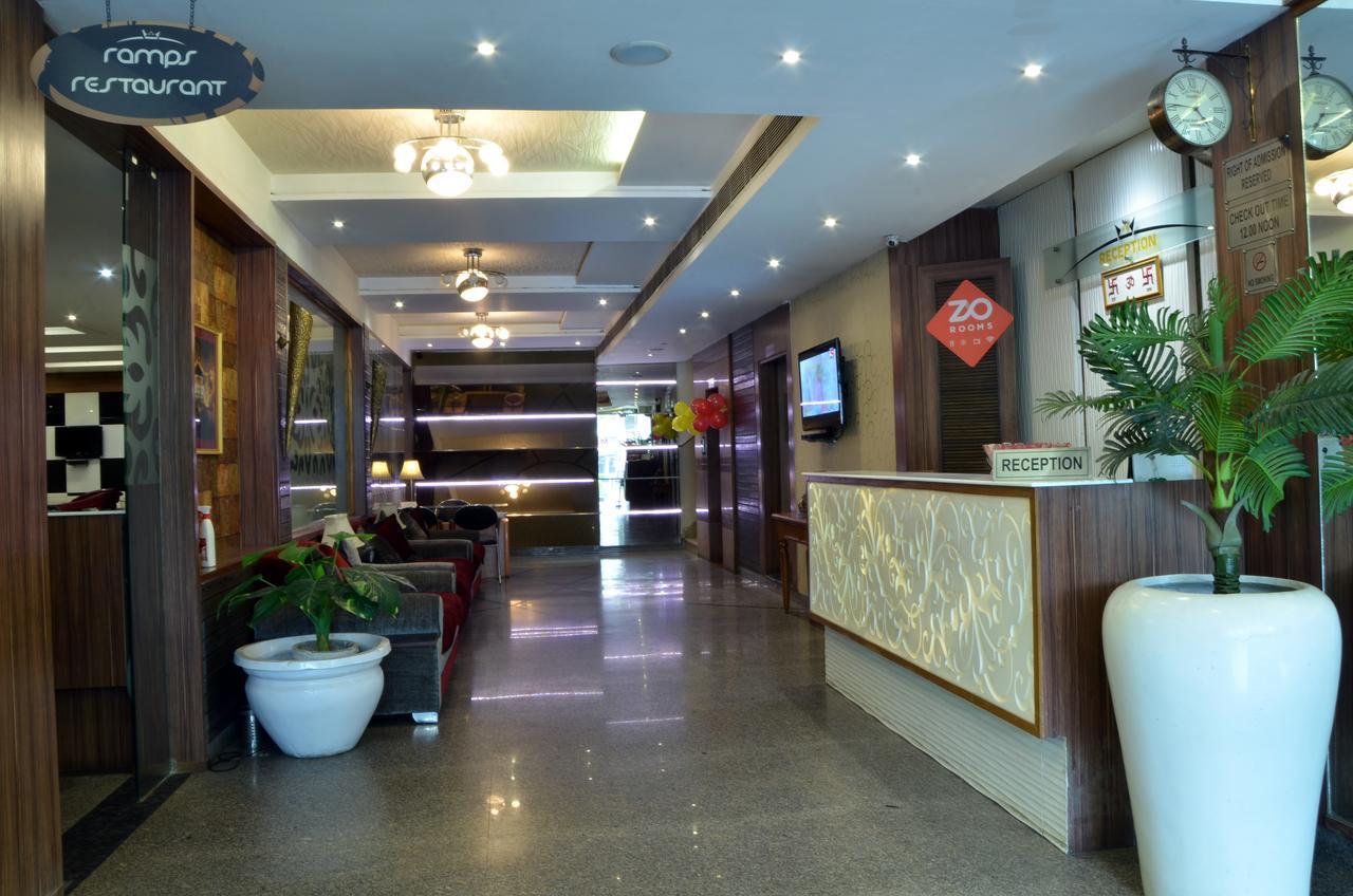 Hotel Poonam Plaza Agra  Extérieur photo